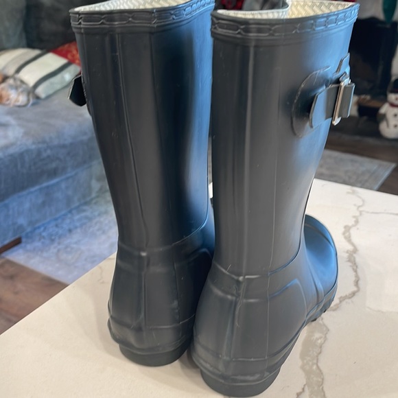 Used hunter rain boots - Picture 6 of 13